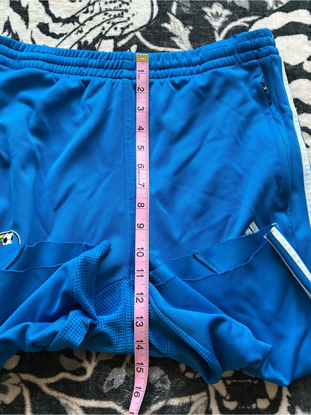 002 - VINTAGE 00s ADIDAS KANSAS CITY WIZARDS MLS SOCCER BAGGY SHORTS - Picture 8 of 8